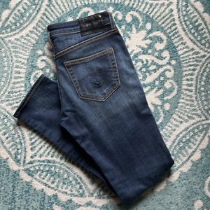 R 13 Alison Crop Denim